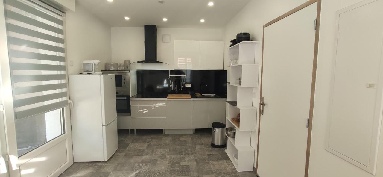 ברידס-לס-באן Joli Appartement Renove Avec Terrasse מראה חיצוני תמונה