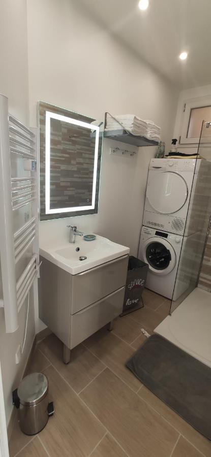 ברידס-לס-באן Joli Appartement Renove Avec Terrasse מראה חיצוני תמונה
